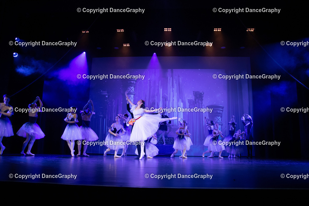 GPHY2706 | DanceGraphy - Realisiert mit Pictrs.com