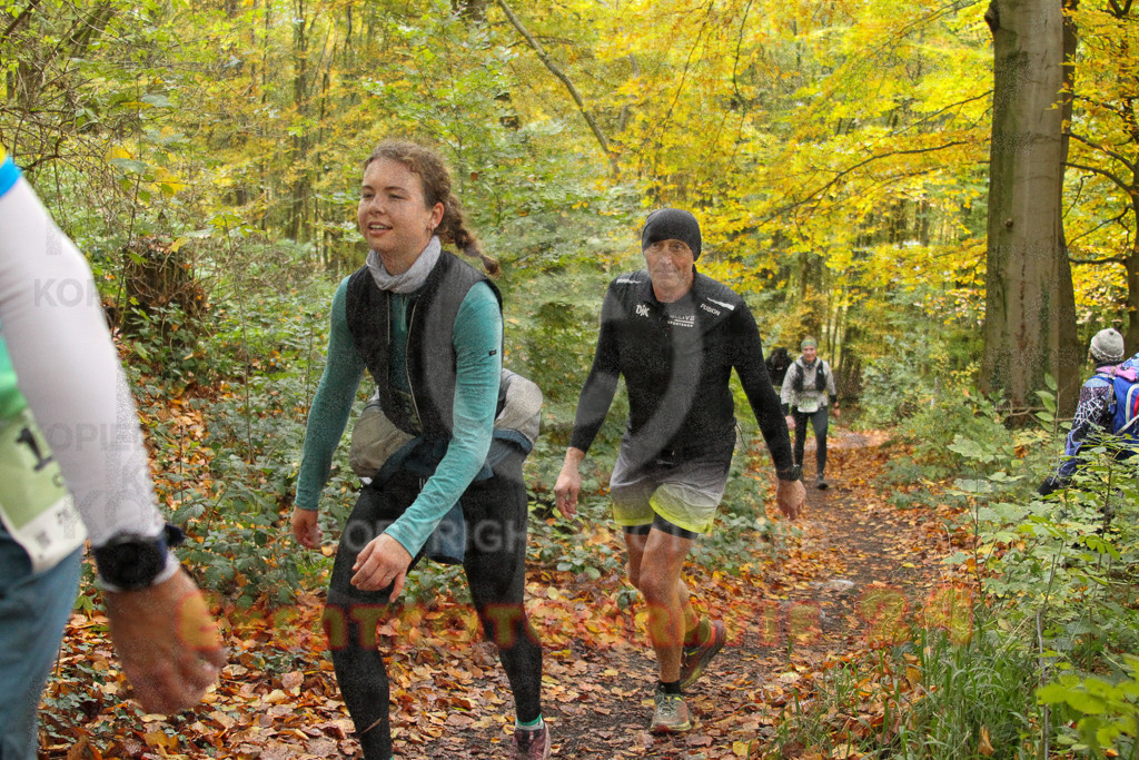 251026_1303_EV4_6443 | Sportfotografie im Rhein-Sieg Kreis, Köln, Bonn, NRW, Rheinland Pfalz, Hessen, etc. Unser Tätigkeitsfeld umfasst den Laufsport vom Volkslauf über den Marathon, Duathlon, Triathon bis zum Ultralauf wie Kölnpfad Ultra oder Schindertrail.