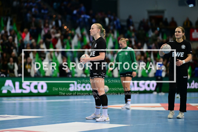 Handball I Frauen I Saison 2025-2026 I 1. HBF I 9. Spieltag I VfL Oldenburg - HSG Blomberg-Lippe I 72920 | Der Sportfotograf. - Realisiert mit Pictrs.com