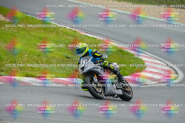 2026_05_08_PBK_23708_LRX | Sportfotografie; SlowMotion; Video; Rennstrecke; Hafeneger; Speer; Racing; RSE; BMW; CBO; Trackday; Motorsportarena; Hockenheimring; Brno; Most; Barcelona; Valencia