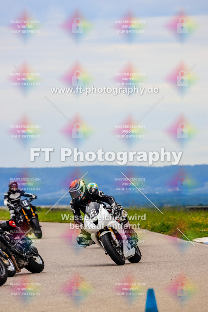 MotoTeam-2836 | Hier findet Ihr Bilder von Touristenfahrten auf der Nürburgring Nordschleife oder von anderen Veranstaltungen die ich besucht habe. Viel Spass beim Durch Schauen 