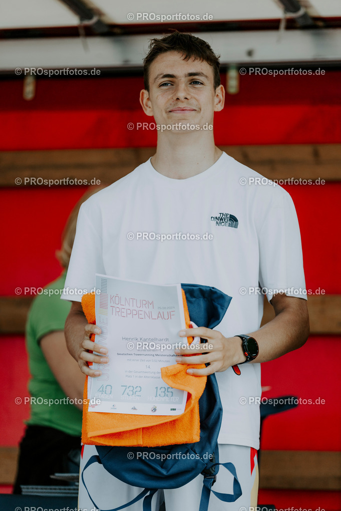 240825_Treppenlauf-299 | Professionelle Fotos Ihrer Laufsportveranstaltung.