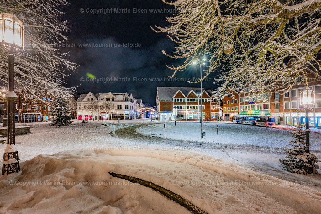 Stade Pferdemarkt Busbahnhof Altstadt Winter Schnee_ELS_2585030126 | Fotos aus den Touristenorten aus Norddeutschland. - Realisiert mit Pictrs.com