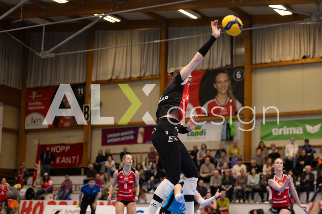 Volleyball I Frauen I Saison 2025-2026 I Volleyball NLA | Women I 1/2 Finals I  VC Kanti Schaffhausen - Sm'Aesch Pfeffingen I 18.03.2026 | 9 Jordan Lockwood (USA) (VC Kanti Schaffhausen) – Diagonal - Realisiert mit Pictrs.com