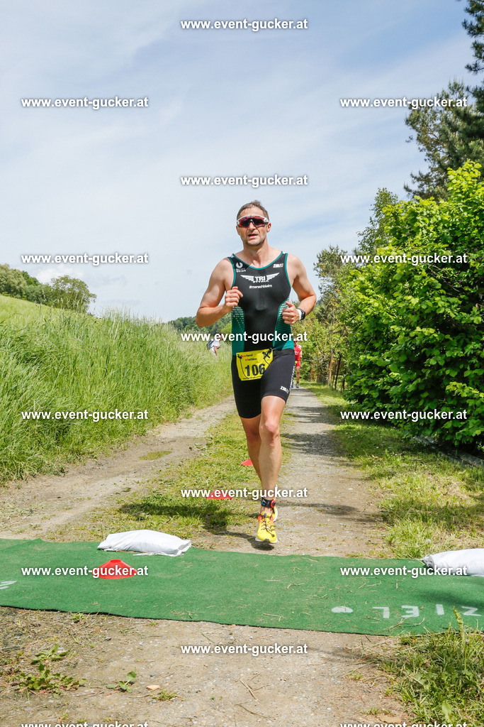 _IPS1760 | Sportfoto event-gucker Herbert Scherer