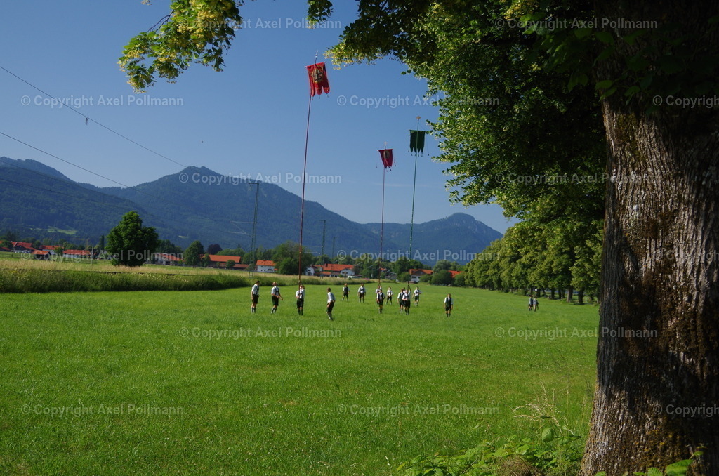 IMGP4761 | fotografiert von Axel PollmannLeonhardi Wallfahrt Benediktbeuern und Murnau, Fronleichnam, Fasching, Landschaft im Loisachtal und Benediktbeuern  - Realisiert mit Pictrs.com