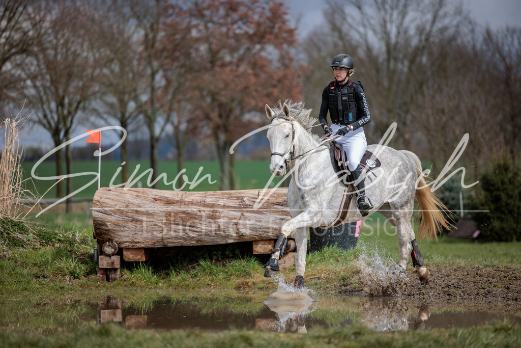 20260329-_3LI5149 | Tierfotografie Pferde, Hunde, Katzen, Haustiere.
Turnierfotografie Reitturniere, Reiten, Springreiten, Dressur in Hanau, dem Main-Kinzig-Kreis und dem Rhein-Main- Gebiet um Frankfurt