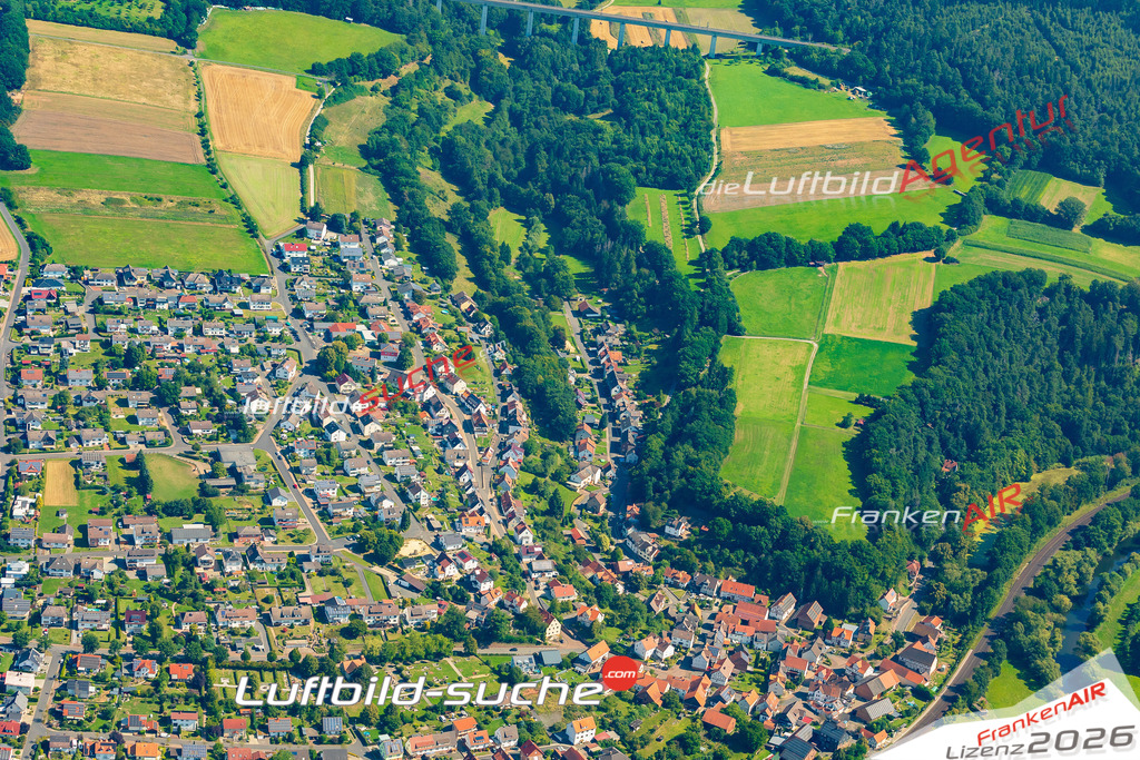 Schöne Luftaufnahme als Geschenk in Röhrenfurth Melsungen - Die Luftbildaufnahme wurde 2025 vom UL-Flugzeug heraus erstellt ( keine Drohne ) - Hochauflösende Luftaufnahme -Nicht vergleichbar mit Google Maps oder Satelittenbilder- Die Geschenkidee !Mit Lizenz und Bildrechte bestellbar
