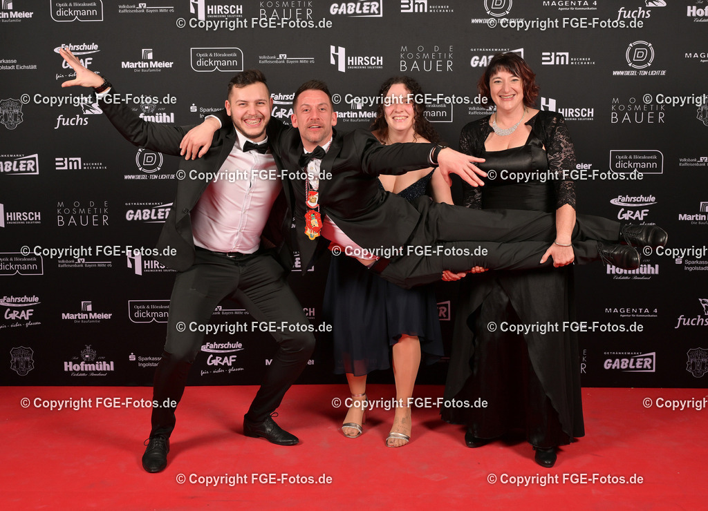 20240114-fge-fotos-0400 | Eröffnungsball der FGE am 14.01.2024 im Alten Stadttheater in Eichstätt. - Realisiert mit Pictrs.com