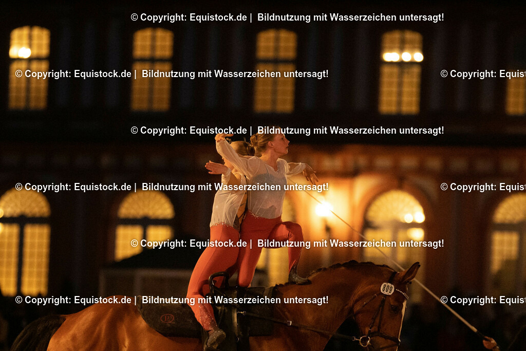 20230527_Voltigieren_NASPA_Flutlicht_0750 | equistock