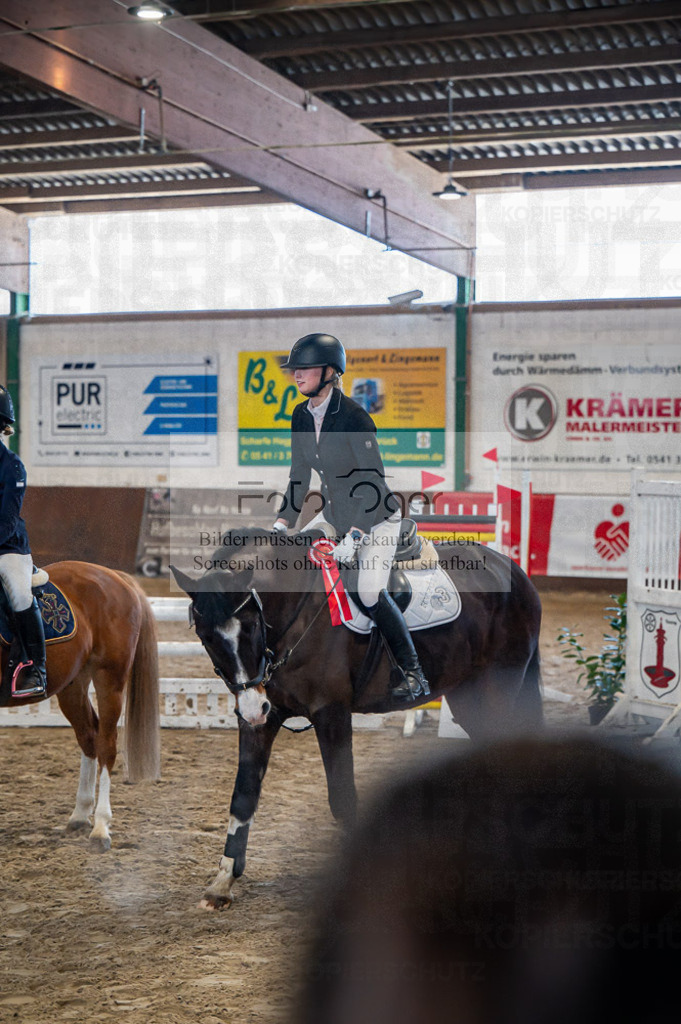 Hallenreittunier Voxtrup 2023 | Entdecke hochwertige Reitturnierfotos von Foto Oger. Professionell, emotional und authentisch – jetzt Lieblingsmomente im Shop bestellen.Deutschlandweite Turnierfotografie. - Realisiert mit Pictrs.com