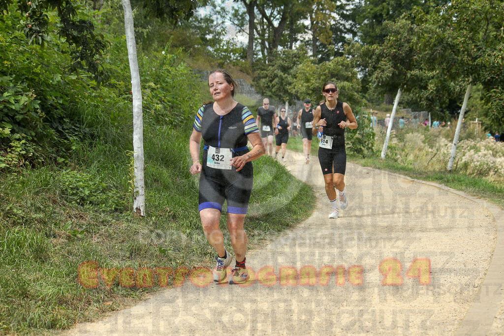 250824_1416_EX1_5616 | Sportfotografie im Rhein-Sieg Kreis, Köln, Bonn, NRW, Rheinland Pfalz, Hessen, etc. Unser Tätigkeitsfeld umfasst den Laufsport vom Volkslauf über den Marathon, Duathlon, Triathon bis zum Ultralauf wie Kölnpfad Ultra oder Schindertrail.