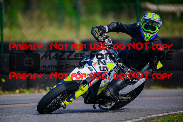 MaZZes_Fotomatrix_20250405_6007705_9564 | Fotograf Mathias Schmid
Sportfotograf,
Eventfotograf,
Hochzeitsfotograf,
Portraitfotograf