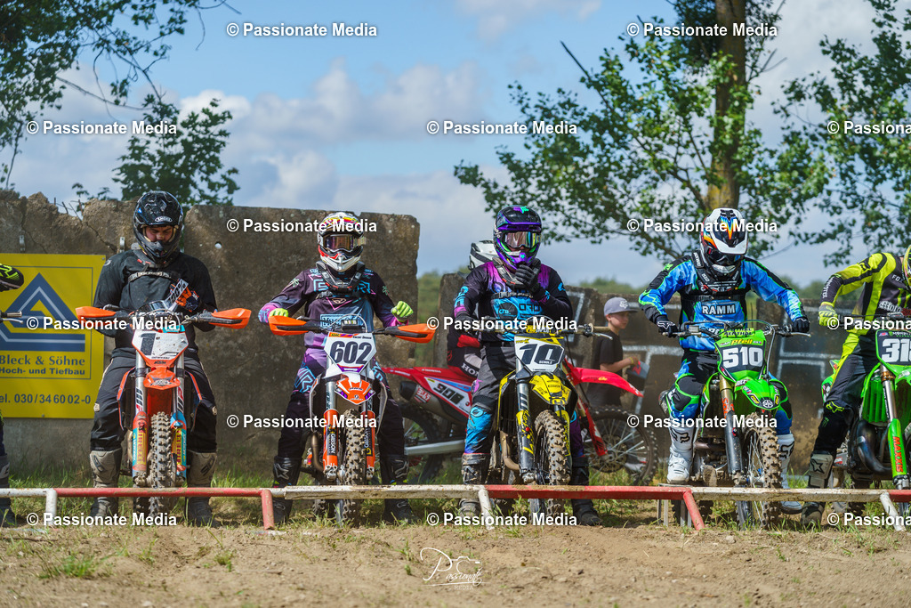 DSC09880 | Passionate Media, dein Fotograf aus Brandenburg, Märkisch Oderland, im Bereich Motorsport, Autos und Motorräder sowie Events und auch Hunde. Shootings oder auch Eventbegleitungen können bei mir gebucht we