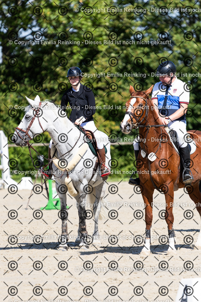 CL5A1260 | Emilia Reinking Fotografie - Realisiert mit Pictrs.com