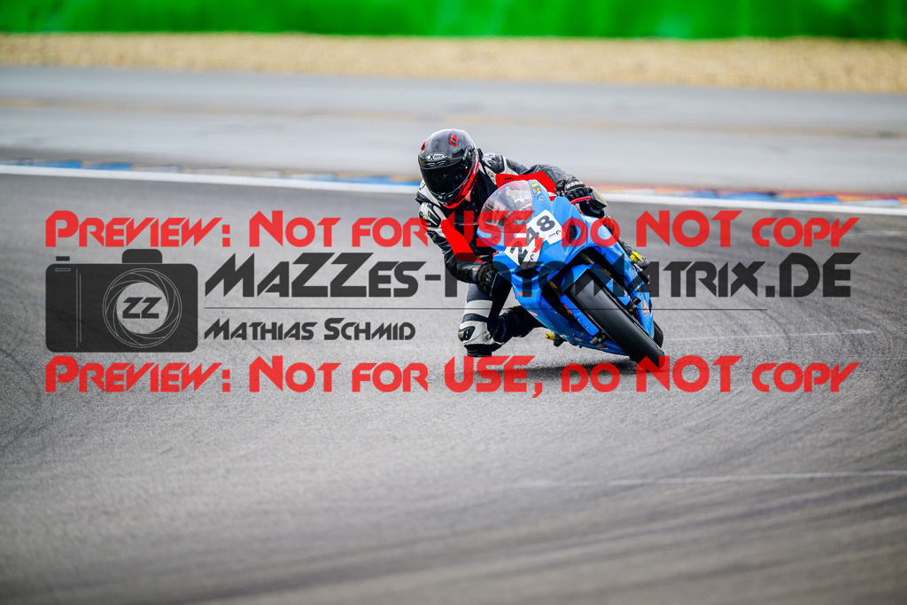 MaZZes_FotoMatrix_240614_6007705_7958 | GELB