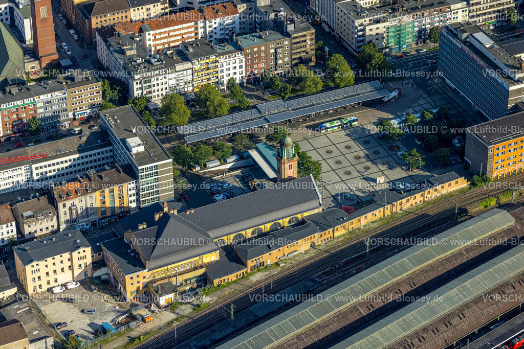 Hagen230903318 | Luftbild, Busbahnhof am Hauptbahnhof, Berliner Platz, Mittelstadt, Hagen, Ruhrgebiet, Nordrhein-Westfalen, Deutschland