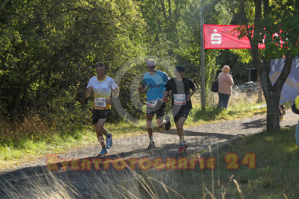 250830_0935_EV4_3040 | Sportfotografie im Rhein-Sieg Kreis, Köln, Bonn, NRW, Rheinland Pfalz, Hessen, etc. Unser Tätigkeitsfeld umfasst den Laufsport vom Volkslauf über den Marathon, Duathlon, Triathon bis zum Ultralauf wie Kölnpfad Ultra oder Schindertrail.