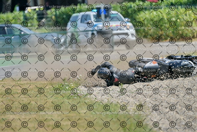 25bt04-1972 | markuskiefer.com - Realisiert mit Pictrs.com