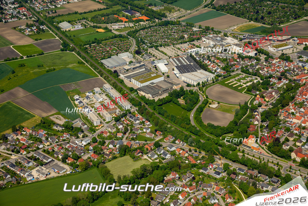 Das Luftbild zeigt  Friedberg - Die Luftaufnahme wurde 2023 vom UL-Flugzeug aus erstellt ( keine Drohne ) - Hochauflösende Luftaufnahme - Für grossformatige Ausdrucke geeignet. Die Geschenkidee !Mit Lizenz und Bildrechte bestellbar