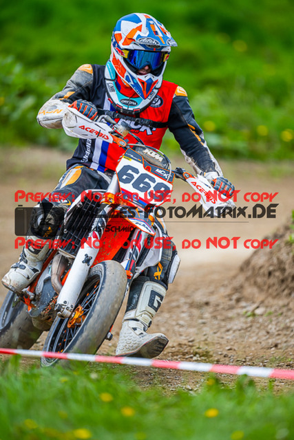 MaZZes_FotoMatrix_230506_2265 | S4