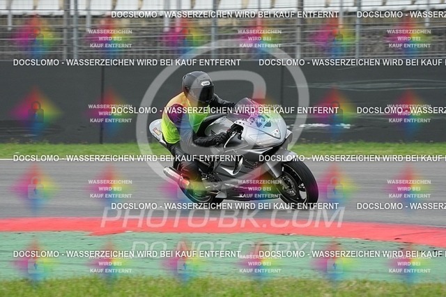 2025_08_05_PBK_23438 | Sportfotografie; SlowMotion; Video; Rennstrecke; Hafeneger; RSE; Speer; Trackday; Motorsportarena; Hockenheimring; Brno; Most; Barcelona; Valencia, Benny; Kaetzmer;
