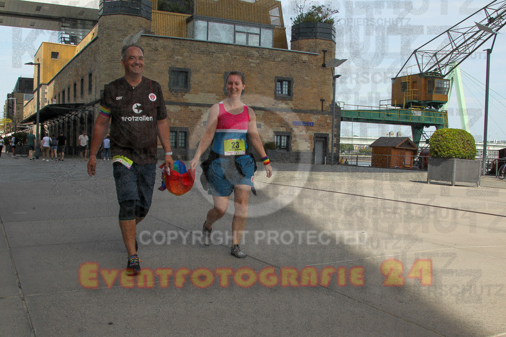 250920_1345_EV4_6620 | Sportfotografie im Rhein-Sieg Kreis, Köln, Bonn, NRW, Rheinland Pfalz, Hessen, etc. Unser Tätigkeitsfeld umfasst den Laufsport vom Volkslauf über den Marathon, Duathlon, Triathon bis zum Ultralauf wie Kölnpfad Ultra oder Schindertrail.