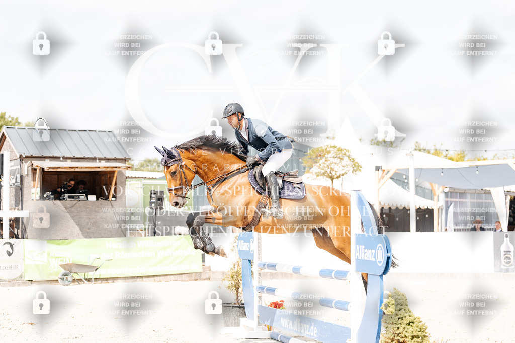 CK908837 | Turnierfotografie Pferdefotografie Trier Rheinland-Pfalz Pferdesport Reitsport Tierfotografie Sportfotografie Pferdevideo Pferdevideografie Equestrianvideography equestrianphotography  - Realisiert mit Pictrs.com