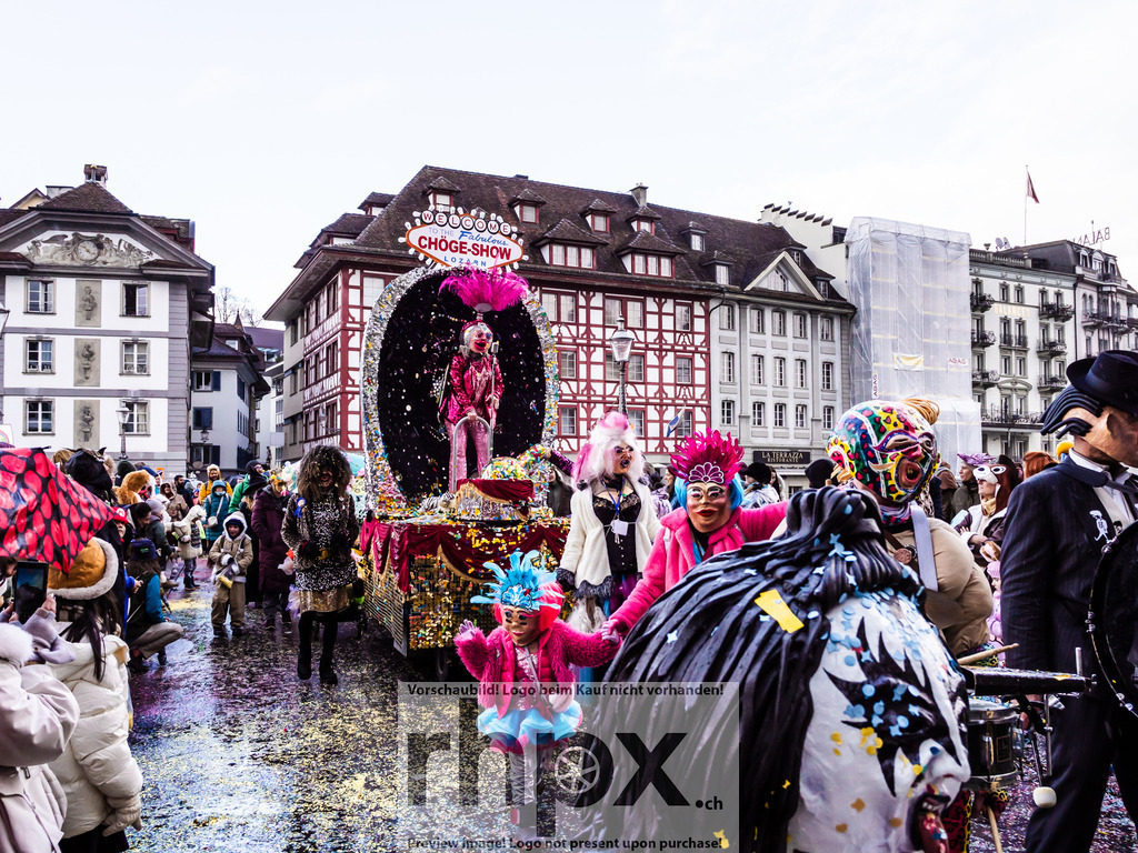 Chendermonschter 2026 | Stimmungsvolle Fotokunst aus Luzern. Erlebe den Pilatus, den See und die Stadt Luzern in exklusiven Aufnahmen in der Fotogalerie & Shop. - Realisiert mit Pictrs.com