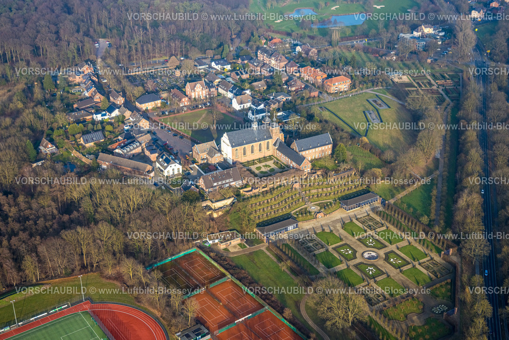 Kamp-Lintfort260101454 | Luftbild, Abteikirche Kloster Kamp, kath. Kirche und Terrassengarten, Formen und Farben, Kamperbrück, Kamp-Lintfort, Ruhrgebiet, Nordrhein-Westfalen, Deutschland