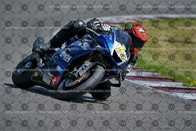 26BT02-1493 | markuskiefer.com - Realisiert mit Pictrs.com