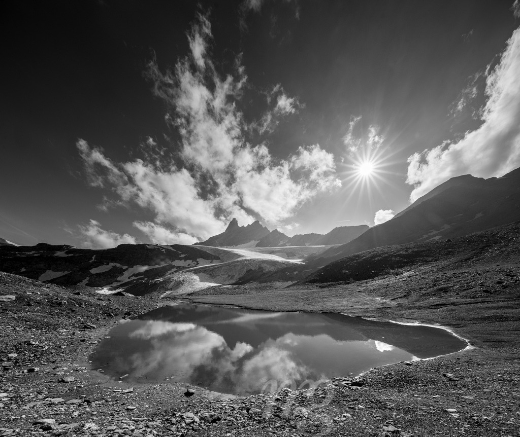 20240821-Arolla-135-Pano | Die ideale Geschenkidee für Naturliebhaber. Naturbilder von Marcel Gross Photography für ihr Zuhause in den verschiedensten Formaten und Materialien. - Realisiert mit Pictrs.com