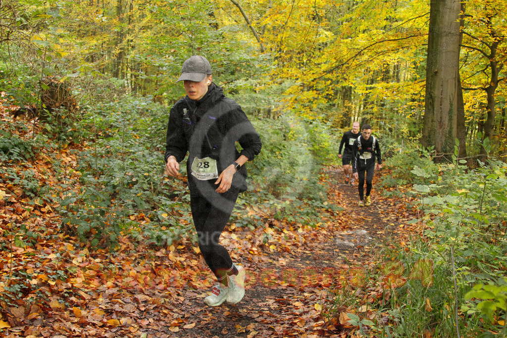 251026_1246_EV4_5789 | Sportfotografie im Rhein-Sieg Kreis, Köln, Bonn, NRW, Rheinland Pfalz, Hessen, etc. Unser Tätigkeitsfeld umfasst den Laufsport vom Volkslauf über den Marathon, Duathlon, Triathon bis zum Ultralauf wie Kölnpfad Ultra oder Schindertrail.