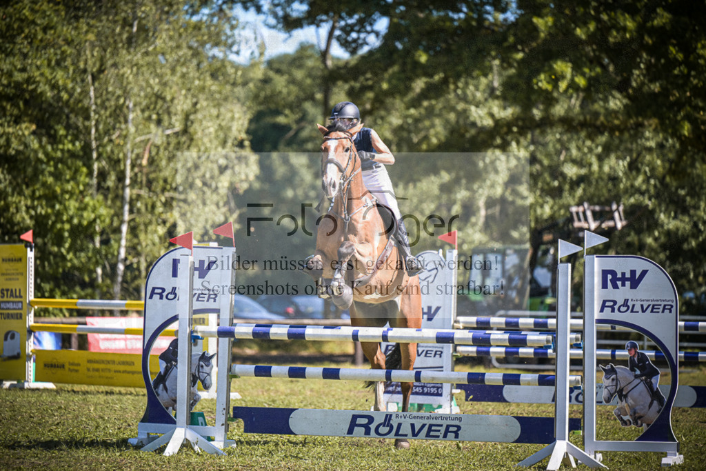 DOS_0765 | Entdecke hochwertige Reitturnierfotos von Foto Oger. Professionell, emotional und authentisch – jetzt Lieblingsmomente im Shop bestellen.Deutschlandweite Turnierfotografie. - Realisiert mit Pictrs.com