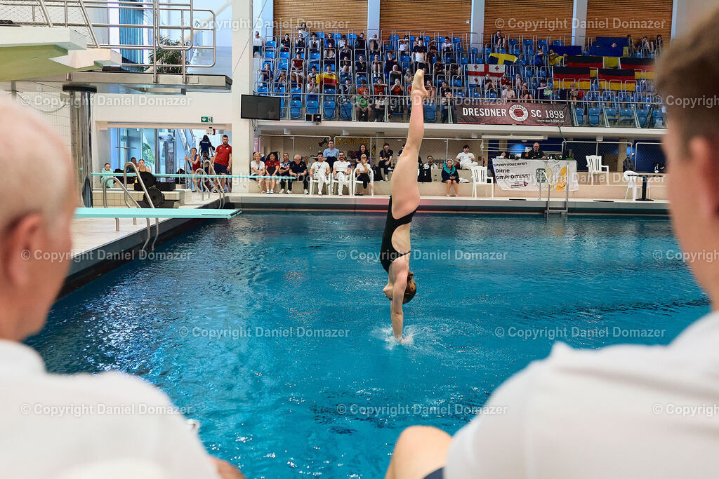 International Youth Diving Meet 2026 | Day 1 of 5 | International Youth Diving Meet 2026| Day 1 of 5 | 22.04.2026 | Youth diving competition featuring 1m and 3m springboard and platform at the Schwimmsportkomplex Freiberger Platz in Dresden.@ Domazer Photography - Realisiert mit Pictrs.com