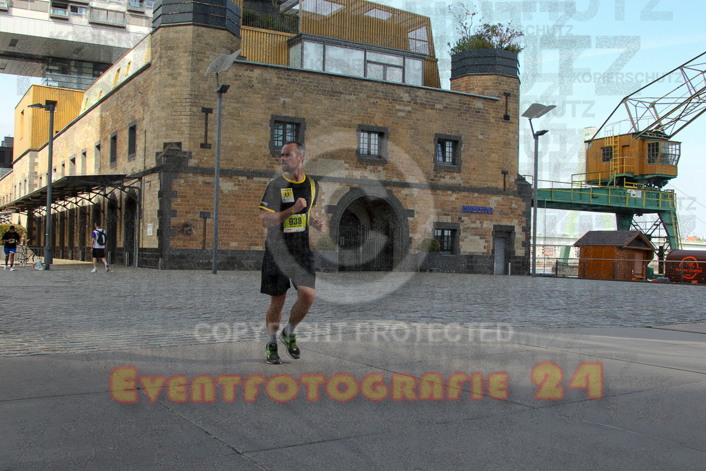 250920_1500_EV4_7831 | Sportfotografie im Rhein-Sieg Kreis, Köln, Bonn, NRW, Rheinland Pfalz, Hessen, etc. Unser Tätigkeitsfeld umfasst den Laufsport vom Volkslauf über den Marathon, Duathlon, Triathon bis zum Ultralauf wie Kölnpfad Ultra oder Schindertrail.