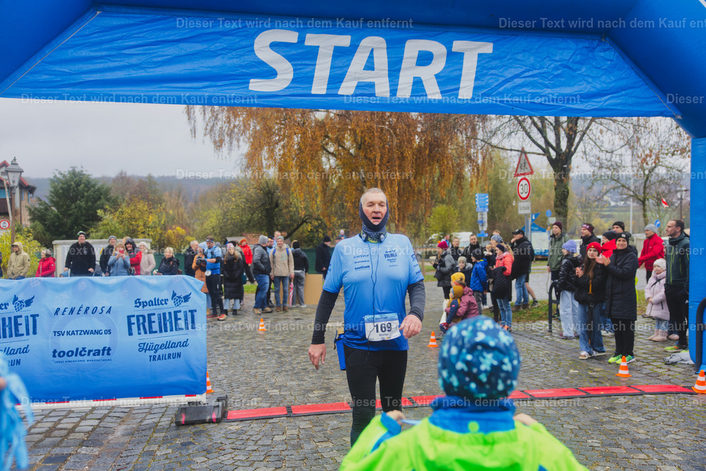 cineathletes-huegelland-2025-11-09-12-39-27 | Sportfotografie rund um Obstacle Course Racing und Trail Run - Realisiert mit Pictrs.com