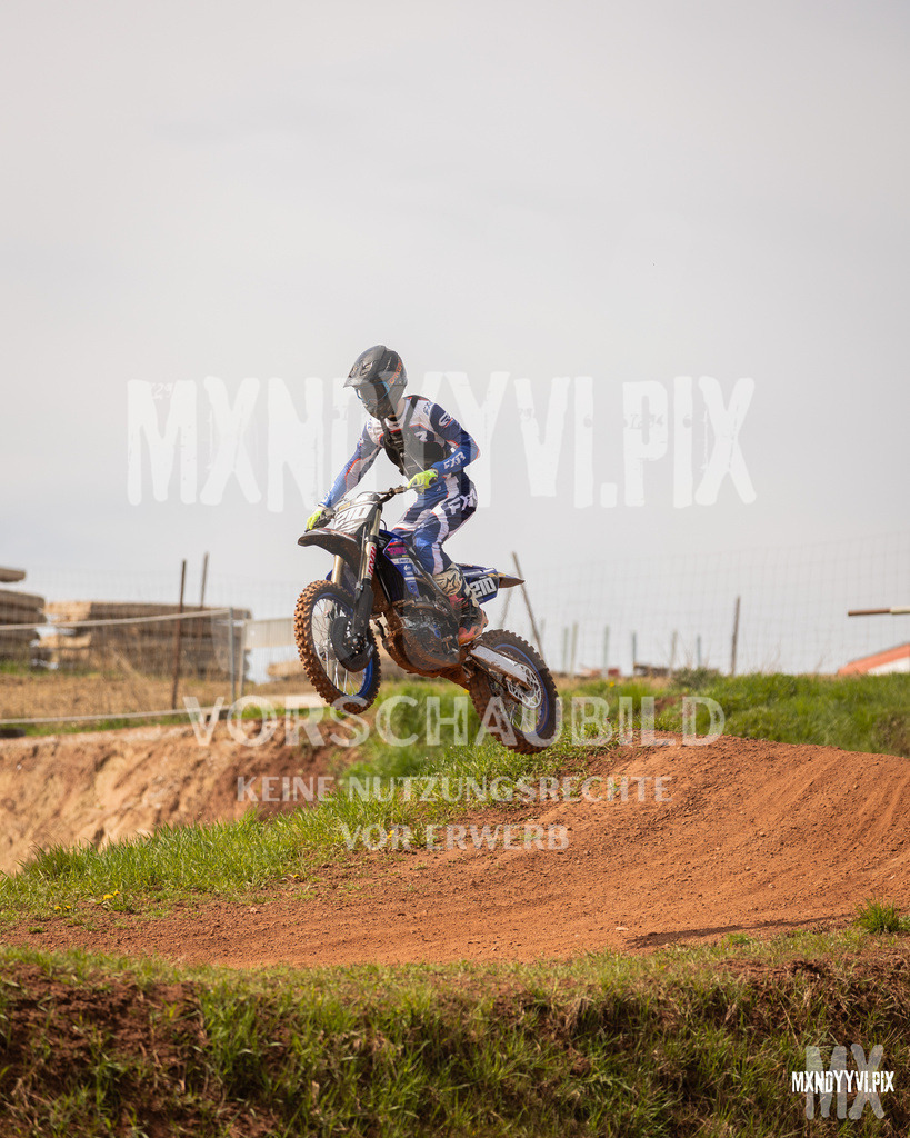 866A4112 | mxndyyvipix