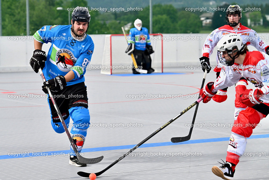 SV ASKÖ Ballhockey Villach vs. Ultras Spittal | #87 Heu Marco SV ASKÖ Ballhockey, #25 Desenbekowitsch Nico HSC Zwa, SV ASKÖ Ballhockey Villach vs. Ultras Spittal, SV ASKÖ Ballhockey Villach vs. Ultras Spittal am 10.05.2026 in Villach (Alpen Arena ), Austria, (Photo by Bernd Stefan)