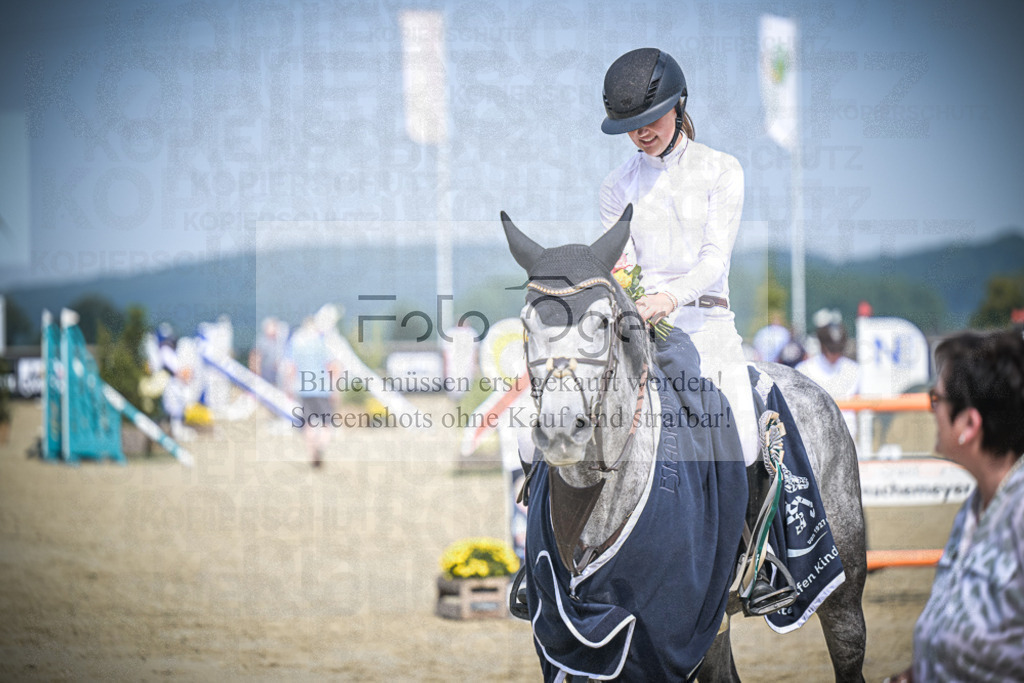 DOS_0052 | Entdecke hochwertige Reitturnierfotos von Foto Oger. Professionell, emotional und authentisch – jetzt Lieblingsmomente im Shop bestellen.Deutschlandweite Turnierfotografie. - Realisiert mit Pictrs.com