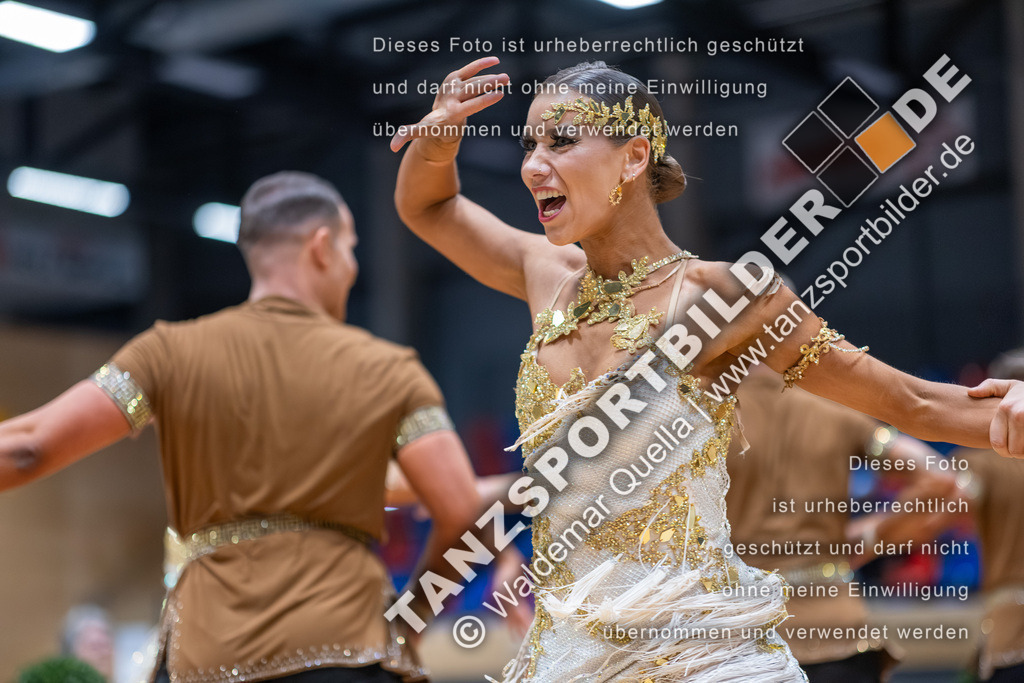 20260328-02076 | Hier finden Sie Tanz Bilder vom Latein und Standard Formationen tanzen. Sportbilder vom Tanzsport. Schöne Fotos und von Weltmeisterschaft, Europameisterschaft, Bundesliga, Regionalliga, Oberliga und Landesliga sowie von GOC Stuttgart, DanceComp, WM Bremen