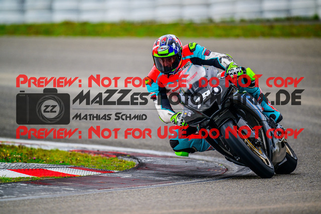 MaZZes_FotoMatrix_240910_6007705_3810 | WEISS