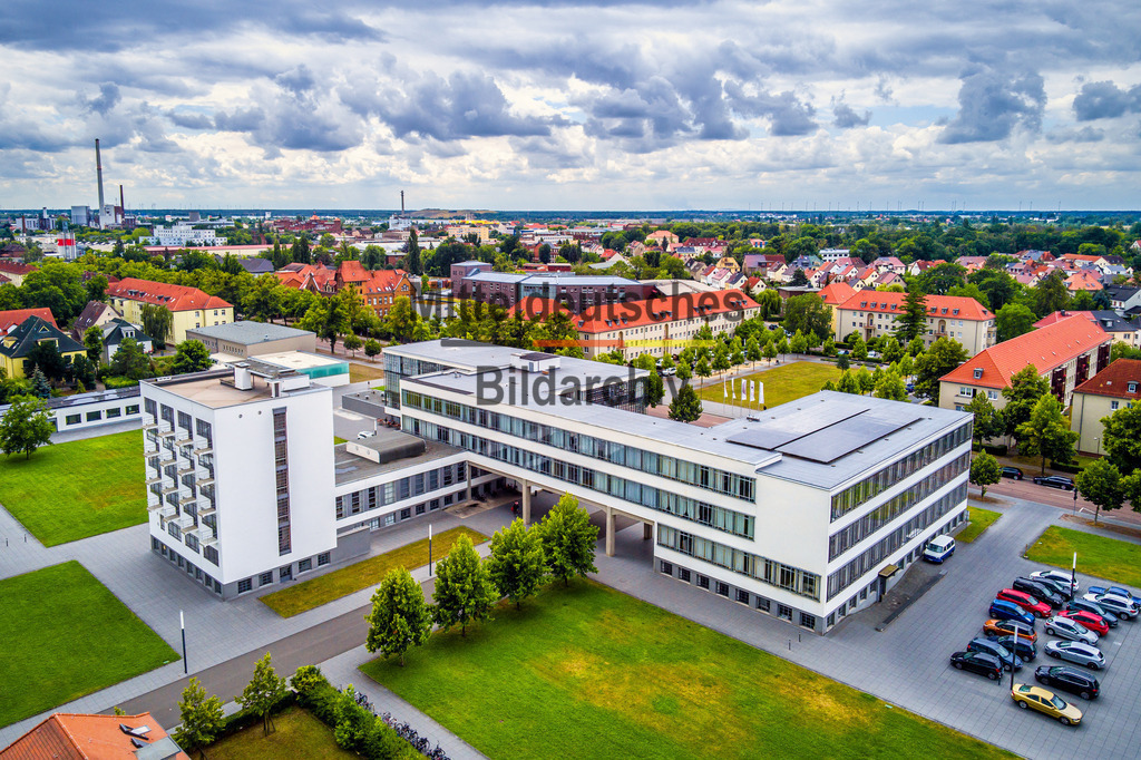 Bauhaus in Dessau LU-0004 | Bauhaus Dessau kreisfreie Stadt Dessau-Roßlau - Realisiert mit Pictrs.com