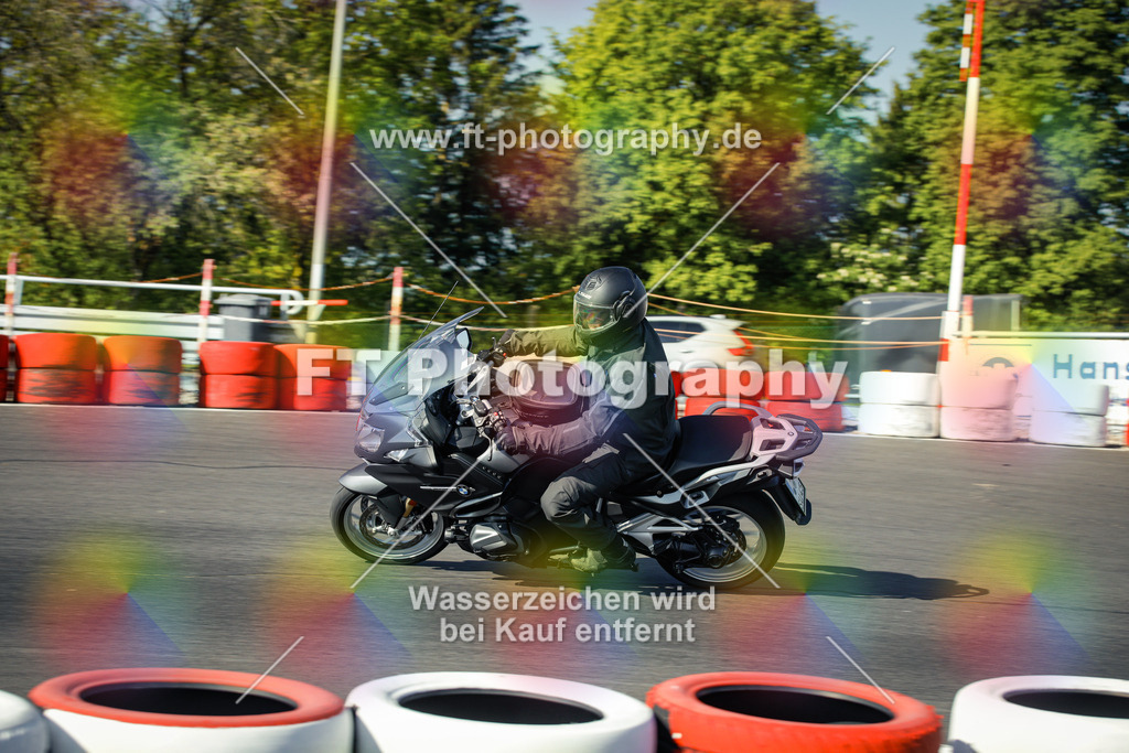 OBK_Mai_Volker_Adam-10086 | Hier findet Ihr Bilder von Touristenfahrten auf der Nürburgring Nordschleife oder von anderen Veranstaltungen die ich besucht habe. Viel Spass beim Durch Schauen 