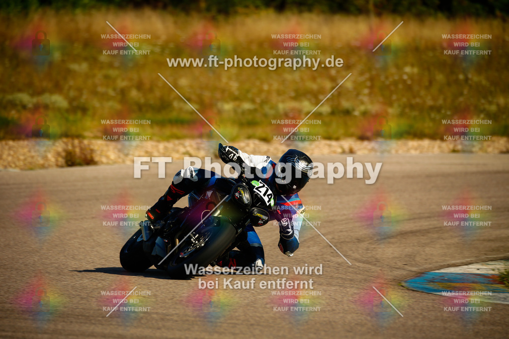 _MOT8605 | Hier findet Ihr Bilder von Touristenfahrten auf der Nürburgring Nordschleife oder von anderen Veranstaltungen die ich besucht habe. Viel Spass beim Durch Schauen 