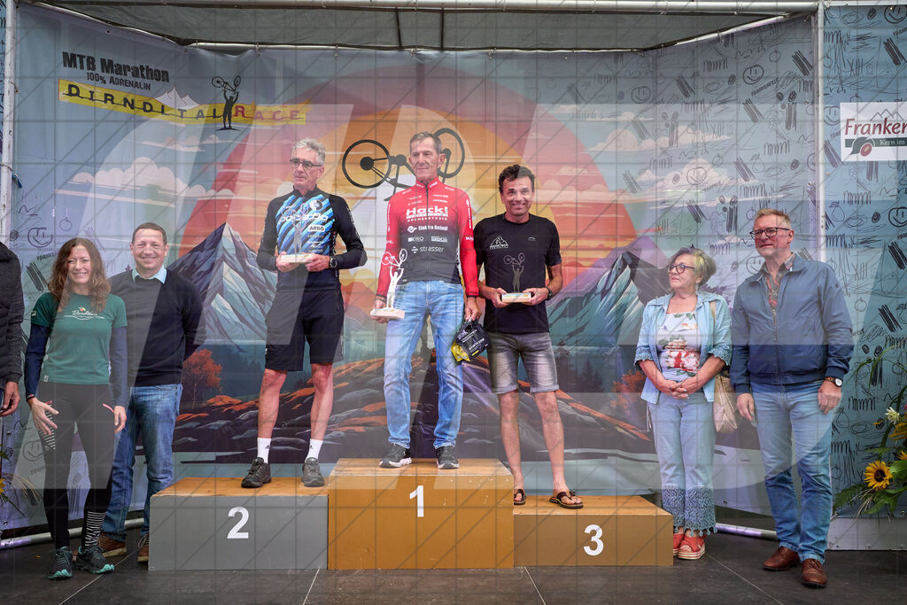 Betriebszentrum Laubenbachmühle, Frankenfels, Österreich - 13. September 2025: Dirndltal Race - Fun und Trophy Race - SiegerehrungFotograf: Martin Bihounek / martinbihounek.com | 13. September 2025 Betriebszentrum Laubenbachmühle, Frankenfels, Österreich : Dirndltal Race - Fun und Trophy Race - Siegerehrung •••••Photo by: Martin Bihounek / martinbihounek.comInsta: @martinbihounekcom