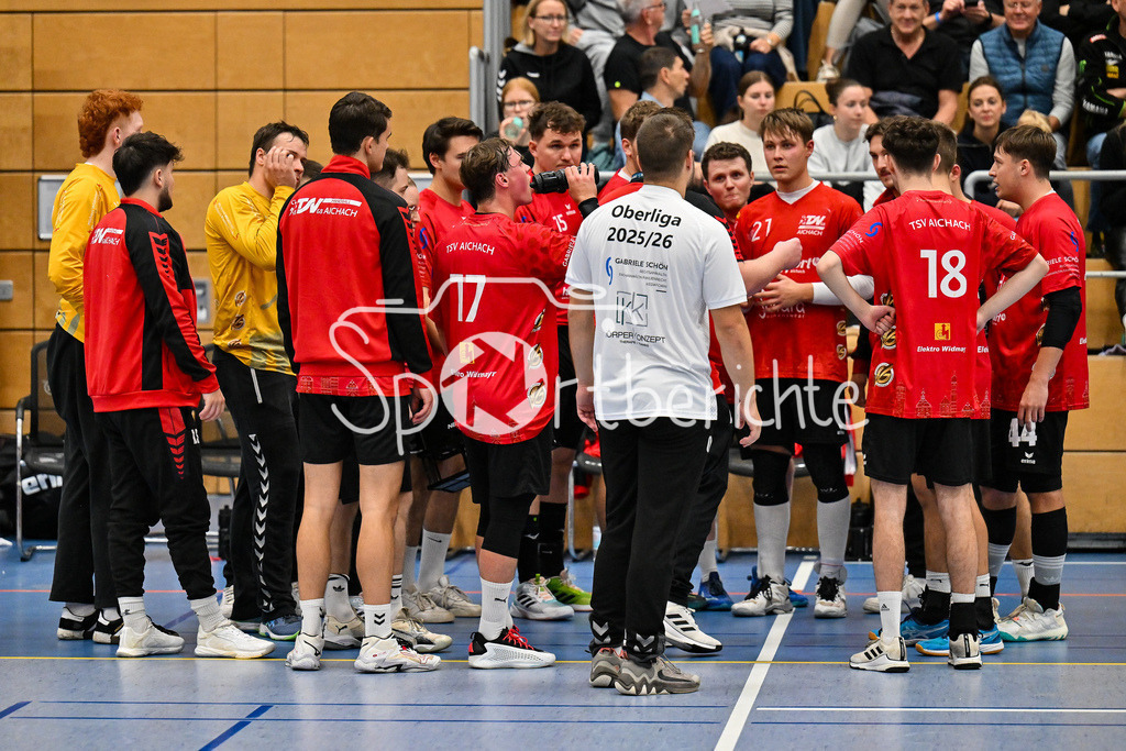 TSV Friedberg - TSV Aichach | Professionelle Sportfotos aus den Bereichen Fußball, Eishockey, Handball und vieles mehr. Ob Sieg oder Niederlage