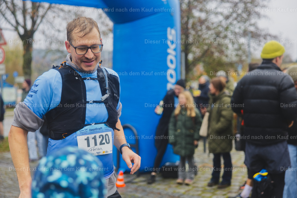 cineathletes-huegelland-2025-11-09-12-39-44 | Sportfotografie rund um Obstacle Course Racing und Trail Run - Realisiert mit Pictrs.com