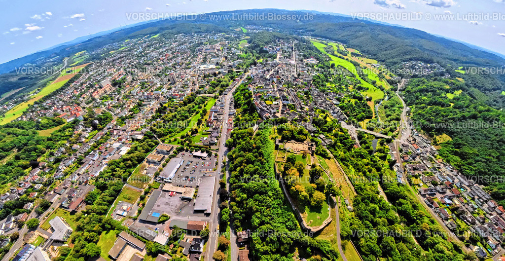 Arnsberg250808641Burg | Luftbild, Arnsberg Burgruine am Schlossberg, Erdkugel, Fisheye Aufnahme, Fischaugen Aufnahme, 360 Grad Aufnahme, tiny world, little planet, fisheye Bild, Obereimer, Arnsberg, Sauerland, Nordrhein-Westfalen, Deutschland