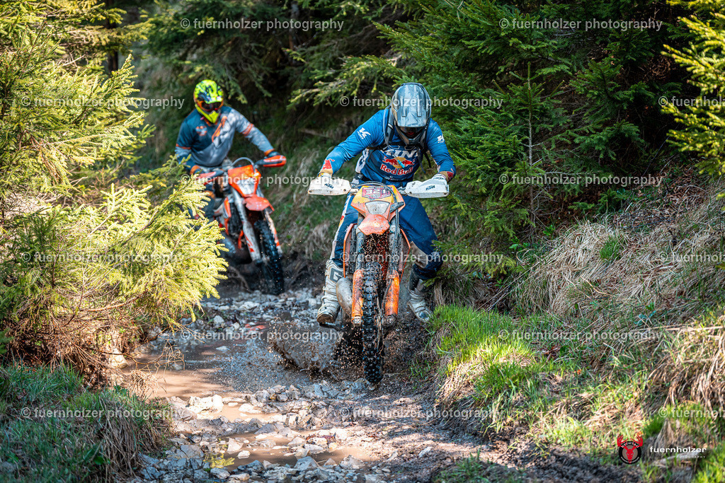 fuernholzer_250501-C2-58 | Fotografische Impressionen von der Red Stag Enduro Extreme by fuernholzer-photography.com. Endurosport in Österreich fotografisch festgehalten von fuernholzer. Auftragsfotografie für Private, Gewerbefotos und Industriefotografie. Eventfotografie, Sportfotografie und Motorsportfotografie. Anbieter von Fotoworkshops, Fototraining, fotografischen Vorträgen und Fotoseminaren.